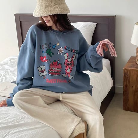1080 pigment Pop Illustration Sweat/2カラー
