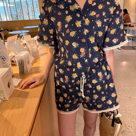 0890 flower garden short pants/3カラー