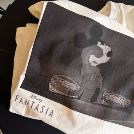 0939 Mono Fantasia ミッキー tee/ワンカラー
