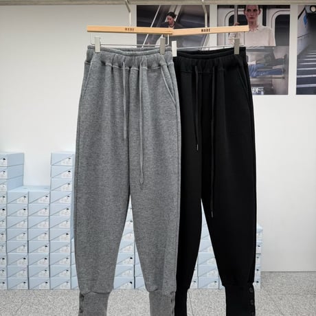 【数量限定】BUTTON HEM KNIT JOGGER PANTS/2カラー