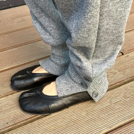 【数量限定】BUTTON HEM KNIT JOGGER PANTS/2カラー