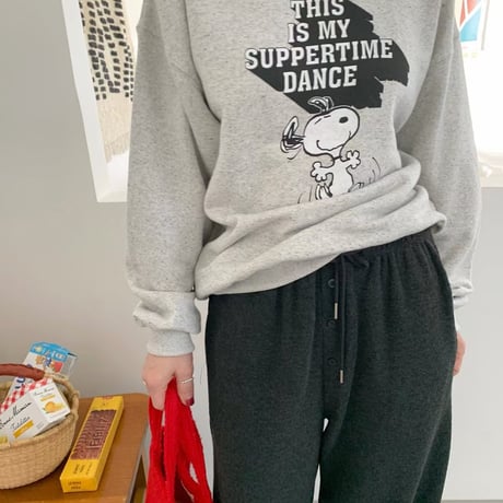 1081 SNOOPY lettering sweat