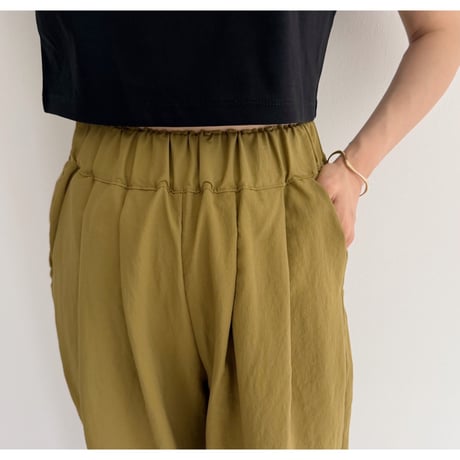 《AMIE original》ショート丈TOPS / black