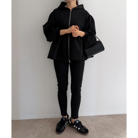 《AMIE original》Peplum Sweat Hoodie / black