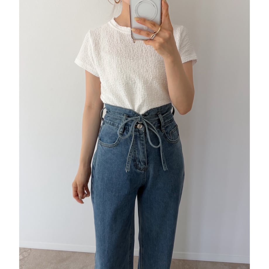 6a533449e3848e9bd7282de9