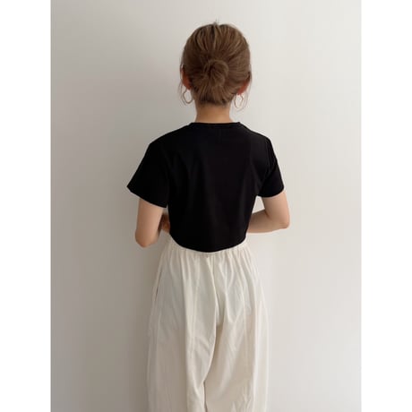 《AMIE original》ショート丈TOPS / black