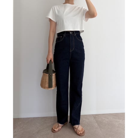 《AMIE original》XSサイズ入荷　切りっぱなしハイウエストストレートdenim / indigo