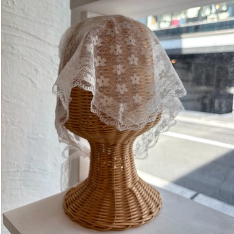 2608GS075(S) / Sheer Lace Scarf (Flower/White)