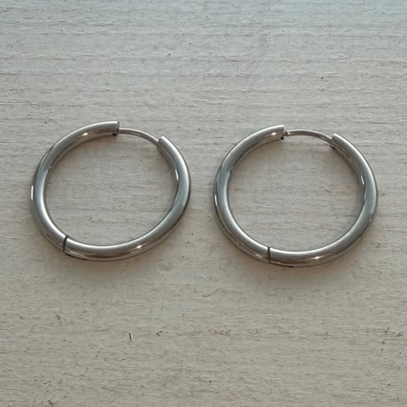 2608PR0852 / Stainless hoop pierce（ID25mm/T2mm） /（Silver）