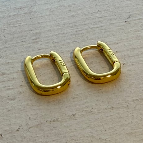 2608PR0857 / Mini oval hoop Pierce（Gold）