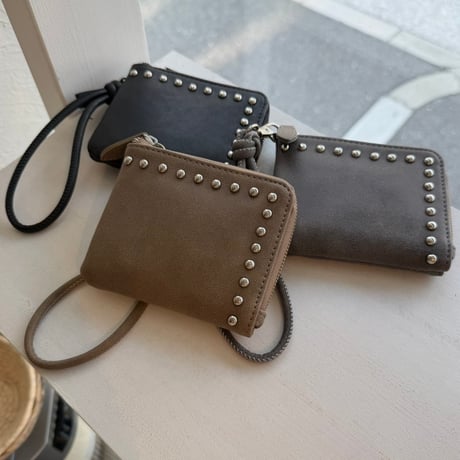 2607GS072(S)/ Studs Strap Wallet（Black）