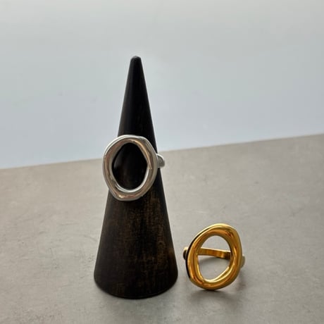 2608RG0819  / Wave oval design ring（Silver）