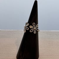 2608RG0827 / Double flower motif ring（Silver）
