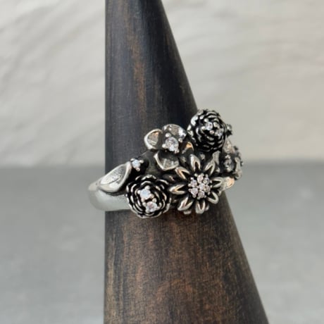 2610RG0853 /  Vintage Floral Cluster Ring （Silver）