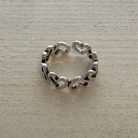 2608RG0829 / Heart shape line ring（Silver）