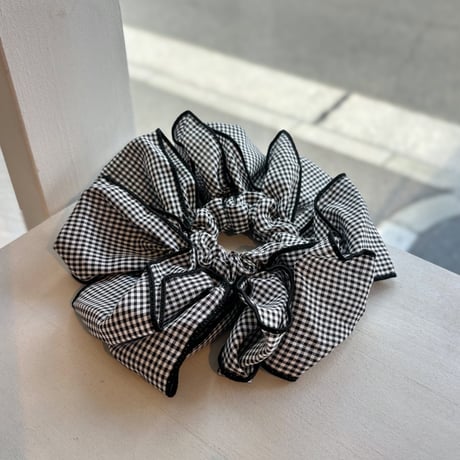 2607HA0097(S)/ Big Gingham Check Chouchou（Black）