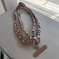 2608GS074(S)/ Multicolored Smartphone Strap (Pink)