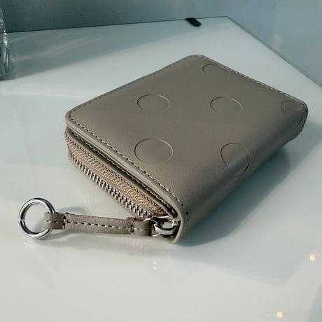 2609GS077 (S)/ Embossed Dot Two-fold Wallet（Silver）