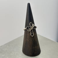 2608RG0832 / Cross & chain design ring （Silver/Black）