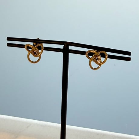 2607PR0849 / Twist Circle Connect pierce（Gold）