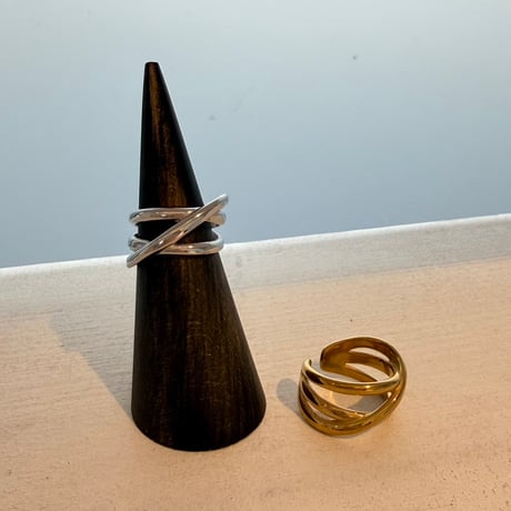 2607RG0816 / Twist Triple Line ring（Silver）