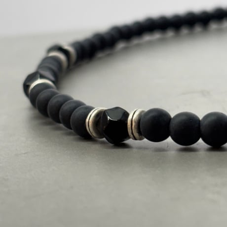 2609NC0406 / Beads statement Necklace（Black）