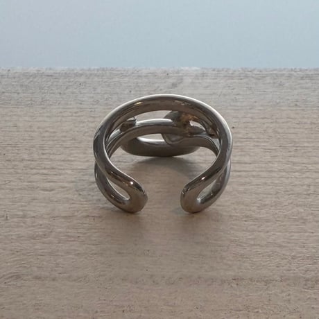 2608RG0831 / Irregular twist double line ring #02（Silver）