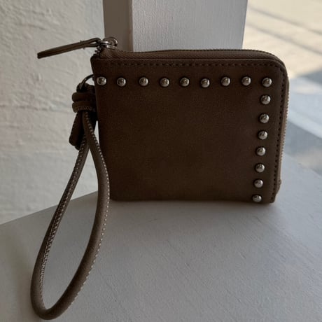 2607GS072(S)/ Studs Strap Wallet（Light Brown）