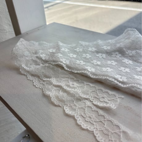 2608GS075(S) / Sheer Lace Scarf (Flower/White)
