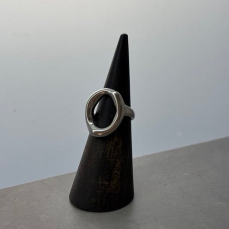 2608RG0819  / Wave oval design ring（Silver）