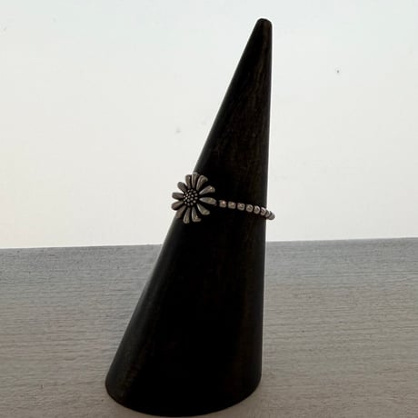 2508RG0675 / Ball line mini Daisy ring（Silver）