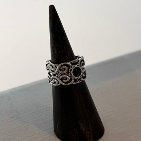 2608RG0825 / Vintage Black Stone ring（Silver）