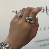 2604RG0760 / Lip motif ring（Silver）