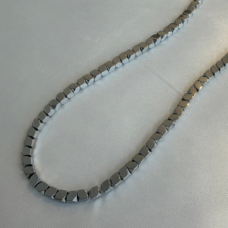 2610NC0407 / Gunmetal Cube Necklace（Gunmetal）