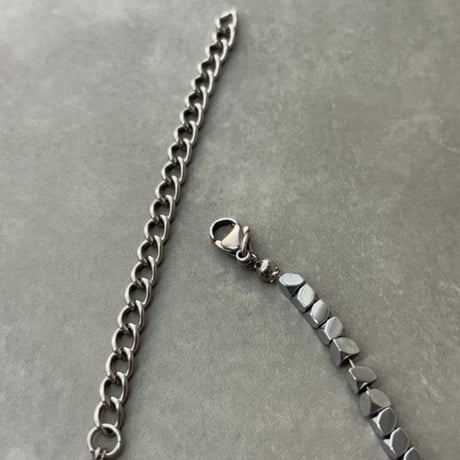 2610NC0410 /  Gunmetal cube Necklace（Silver）