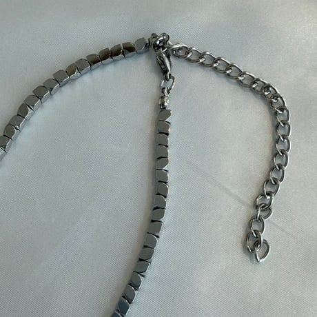 2610NC0407 / Gunmetal Cube Necklace（Gunmetal）