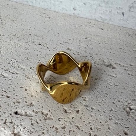 2608RG0822  / Wave volume ring（Gold）