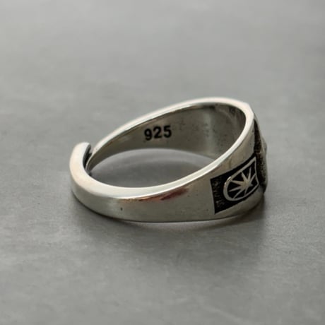 2609RG0836 / Compass motif inlay t ring （Silver）