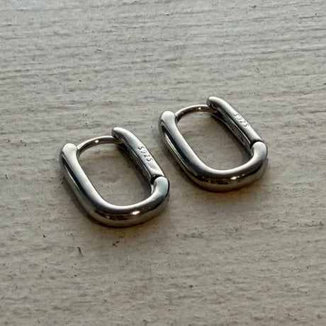 2608PR0857 / Mini oval hoop Pierce（Silver）