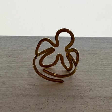 2608RG0823  / Flower Shape ring（Gold）