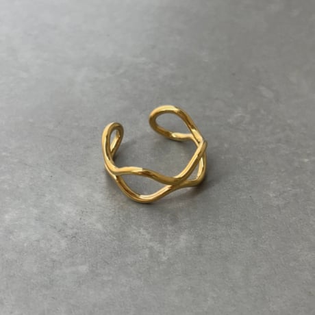 2608RG0826 / Oval wave design ring（Gold）