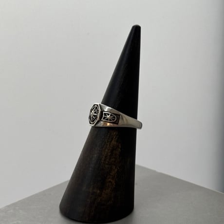 2609RG0836 / Compass motif inlay t ring （Silver）