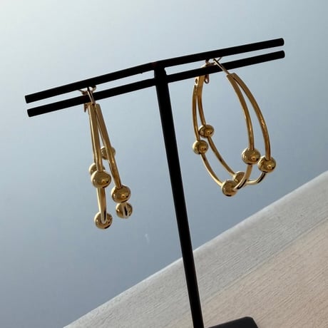 2610PR0861 / Layered Ball Hoop Pierce（Gold）