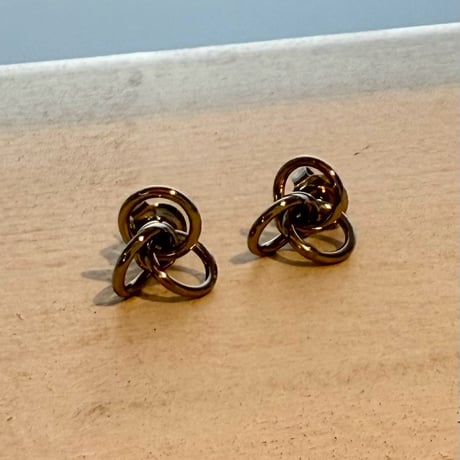 2607PR0849 / Twist Circle Connect pierce（Silver）