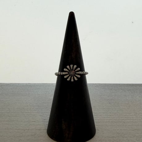 2508RG0675 / Ball line mini Daisy ring（Silver）