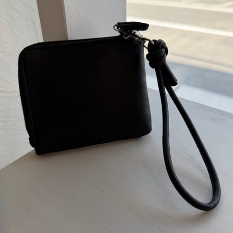 2607GS072(S)/ Studs Strap Wallet（Black）