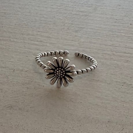 2508RG0675 / Ball line mini Daisy ring（Silver）
