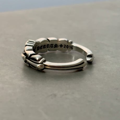 2609RG0841 /  Carved cross motif ring （Silver）