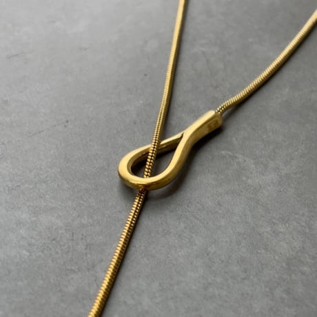 2609NC0405 / Heart motif drop Y-Necklace（Gold）