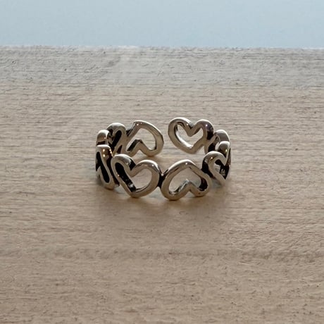2608RG0829 / Heart shape line ring（Silver）